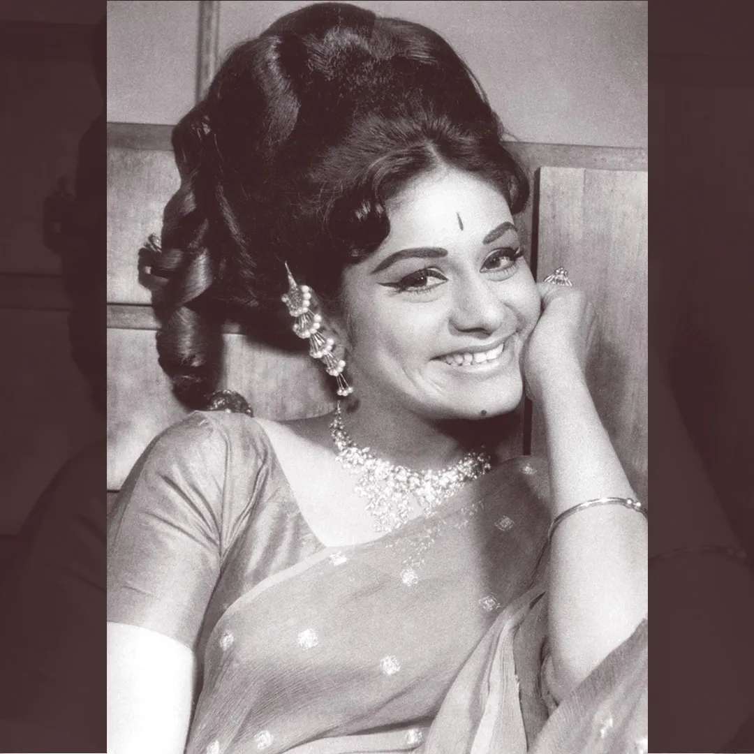 Aruna Irani: A Reunion Amidst Global Tensions