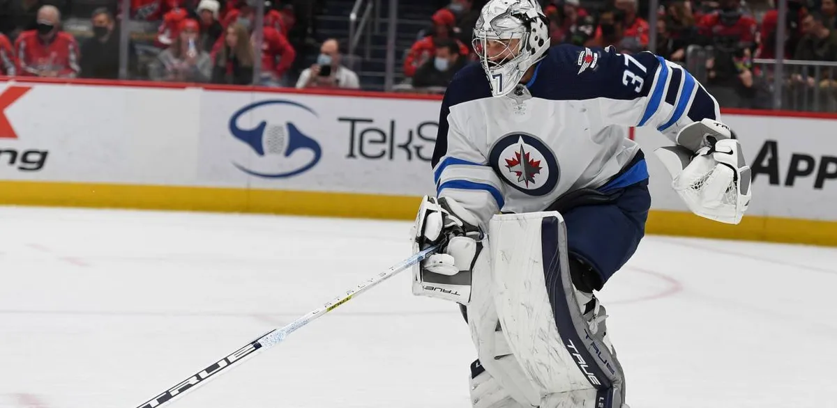 Avalanche vs Jets: A Clash of Playoff Aspirations