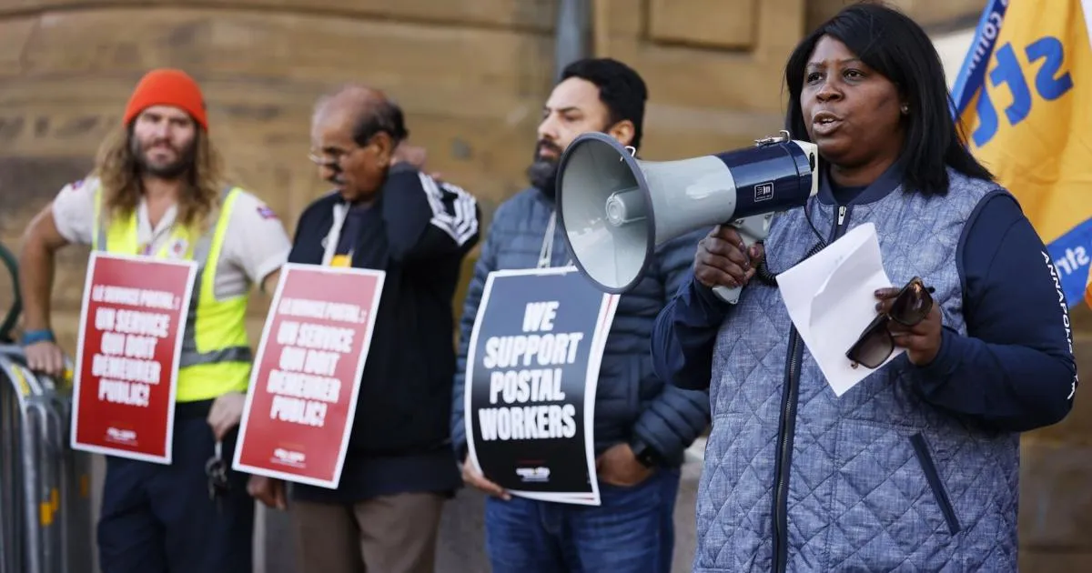 Canada Post Strike: Union Leader Urges Rejection of Tentative Agreement