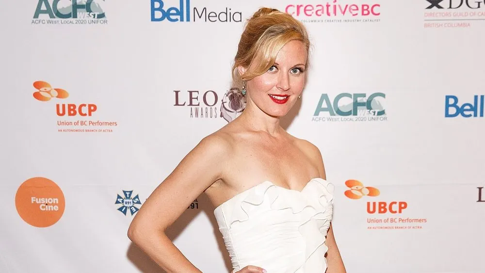 Carrie Anne Fleming: Beloved Actress Passes Away at 51