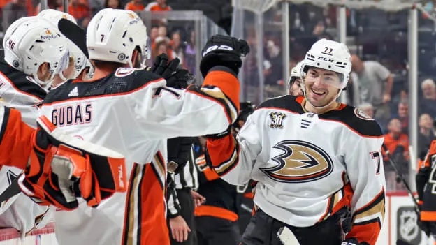 Flyers vs Ducks: A Clash of Playoff Aspirations
