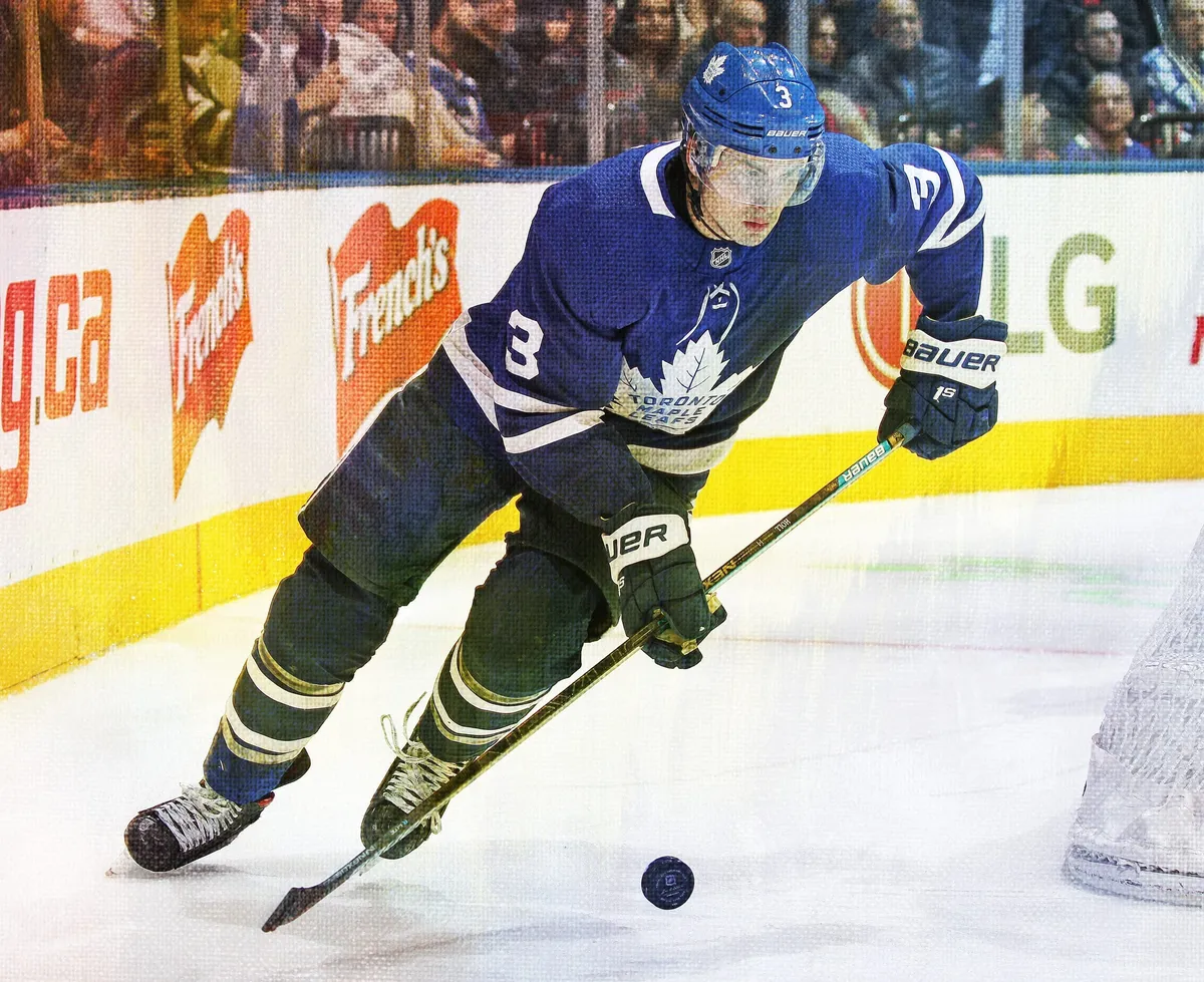 Justin Holl Shines in Blues’ Victory Over Maple Leafs