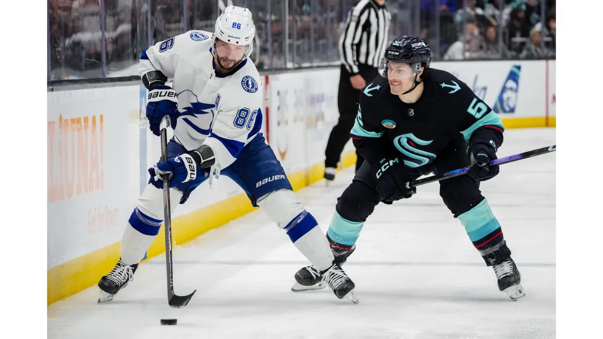 Kraken vs Lightning: Seattle Triumphs in Overtime Showdown