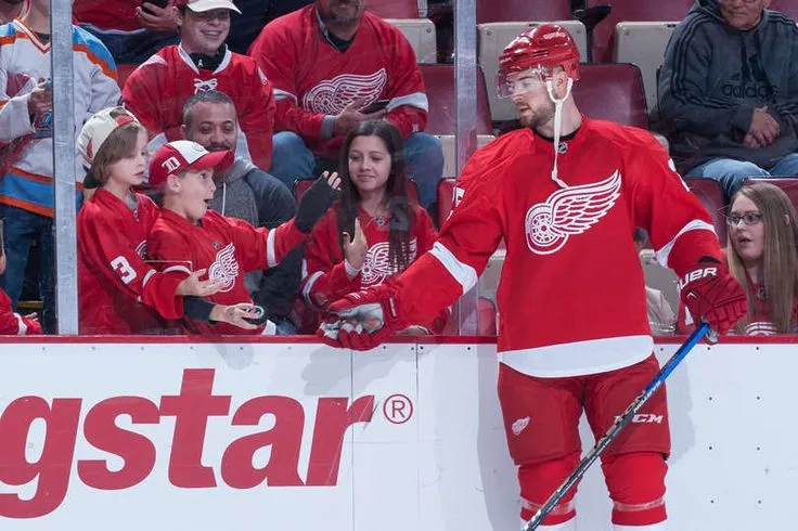 red wings vs stars — CA news