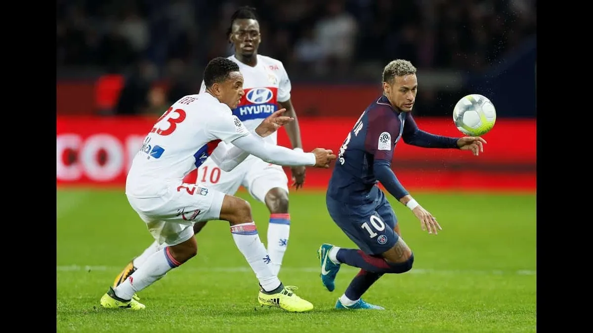 Paris-sg – lyon: Paris SG – Lyon: A Shocking Upset in Ligue 1