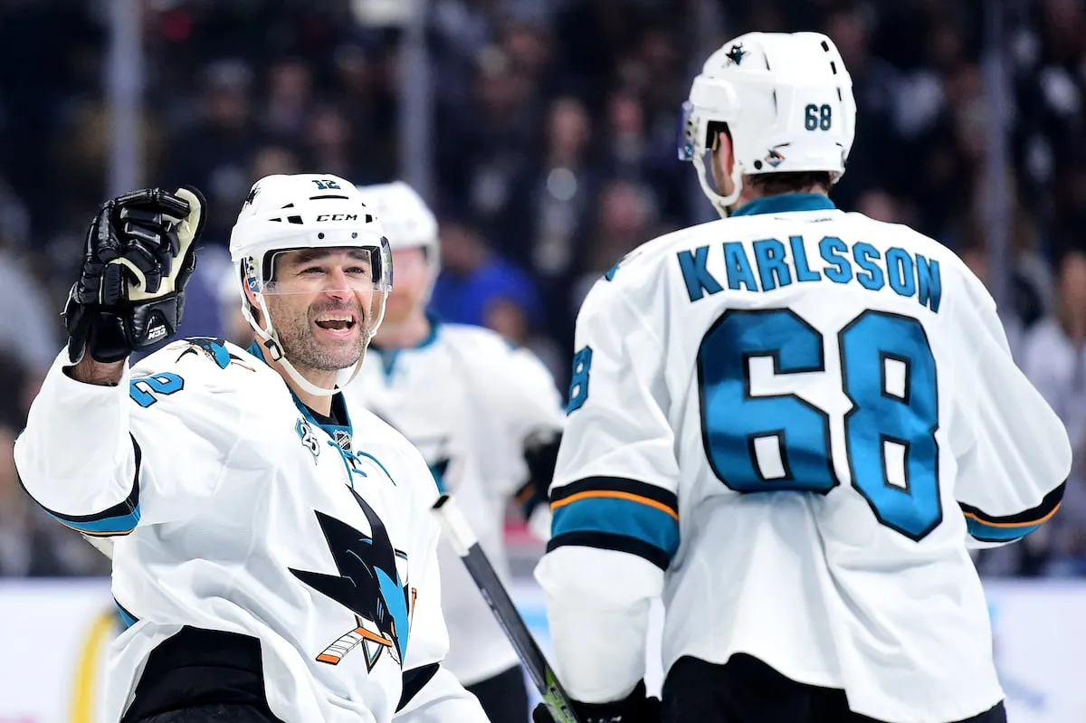 predators vs sharks — CA news