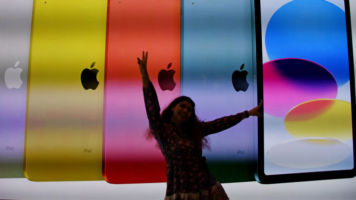 Apple Stock Faces Market Skepticism Despite Strong Earnings