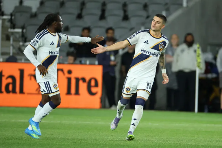 vancouver vs la galaxy — CA news