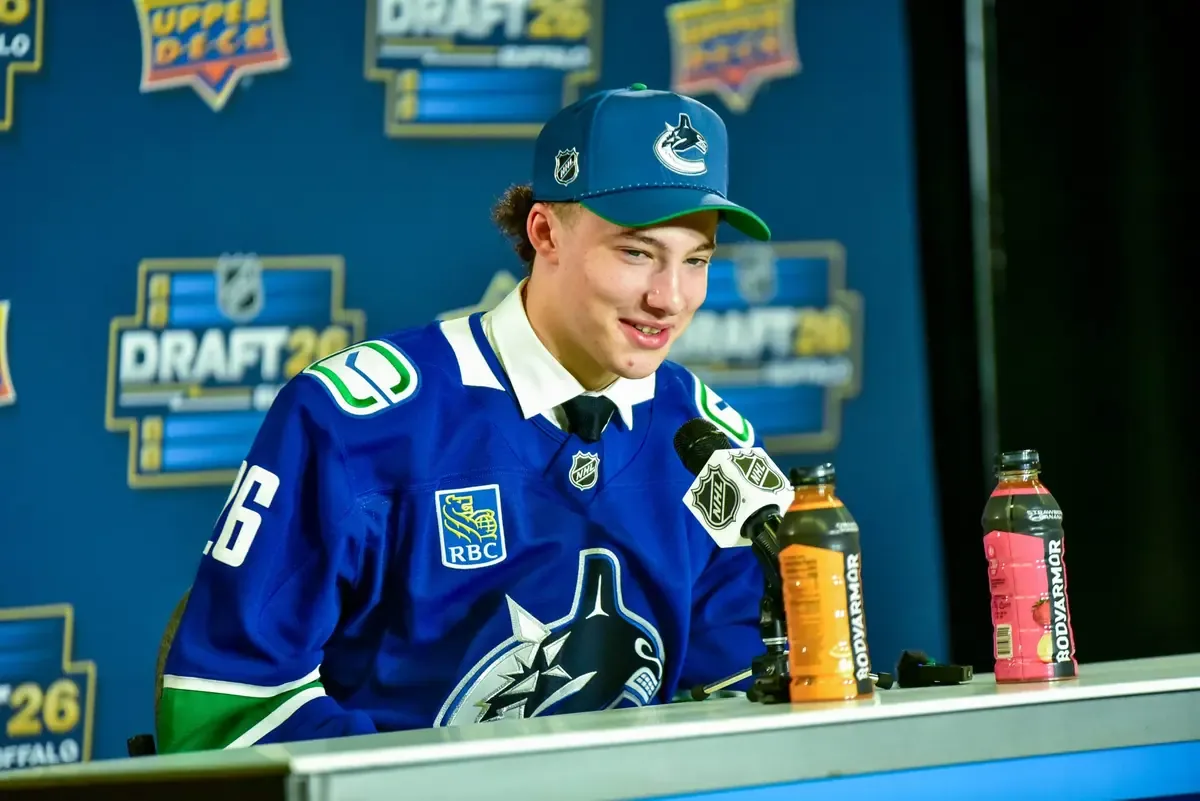Vancouver Canucks select Caleb Malhotra with No. 3 pick in NHL Draft
