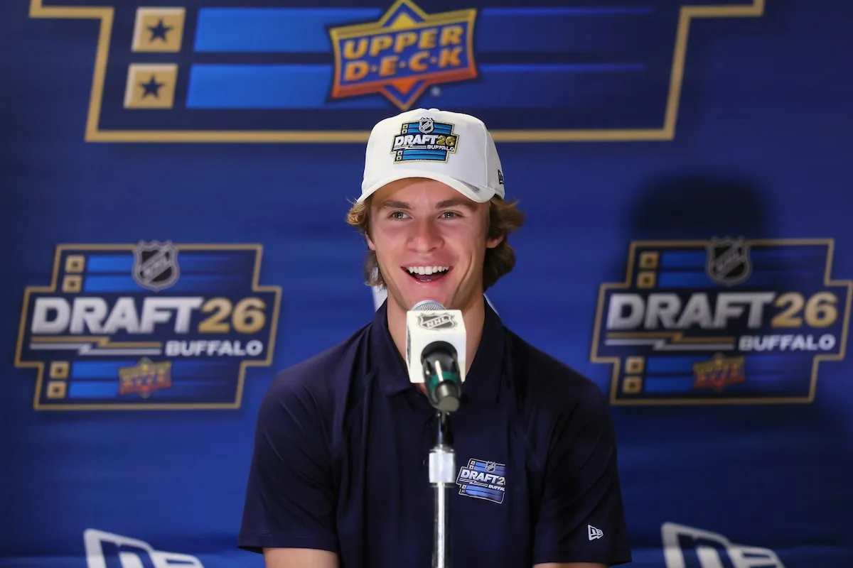 Maple Leafs to begin rebuilding with top pick in NHL draft amid uncertainty