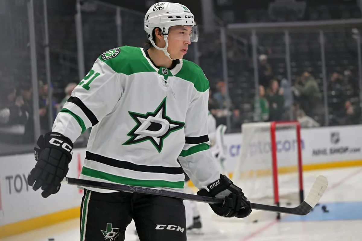 Dallas Stars and Jason Robertson agree to one-year deal, delaying long-term decision