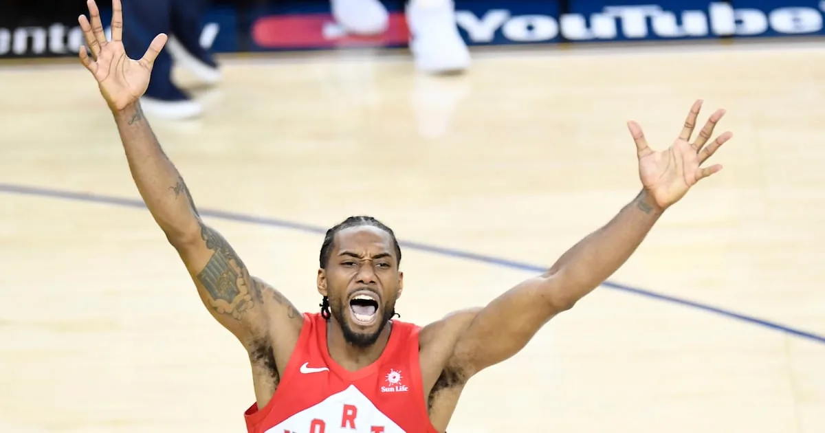 Toronto Raptors acquire Kawhi Leonard in trade with Los Angeles Clippers