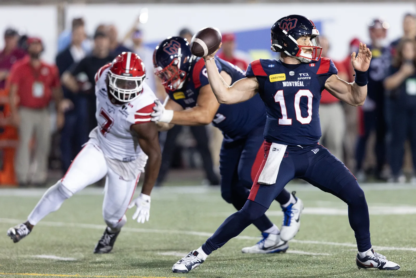 Alouettes host Tiger-Cats in East Division clash