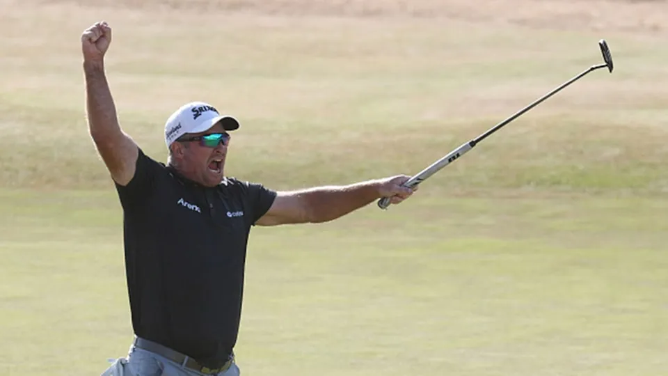 Must See: Fox nails birdie putt to win the Open Championship