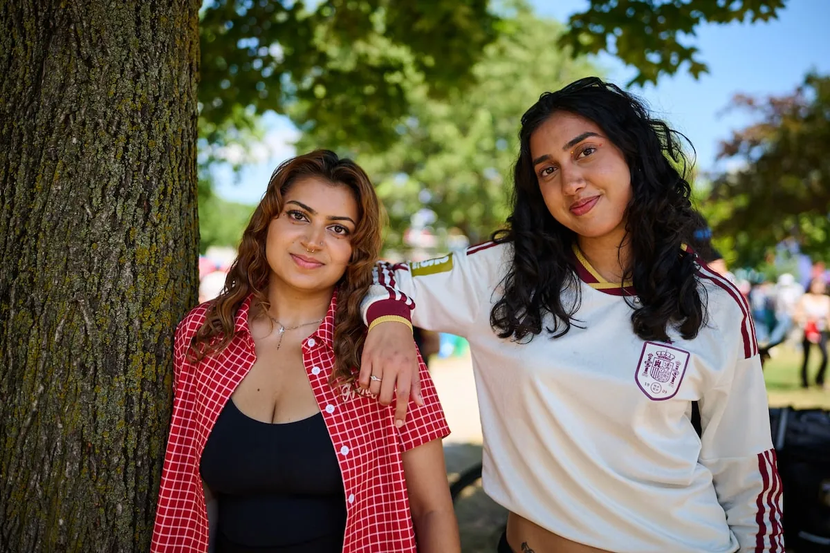 Muskaan Malik, left, and Saumyaa Ehawan pause for a portrait at Toronto's Fan Festival.Sammy Kogan/The Globe and Mail