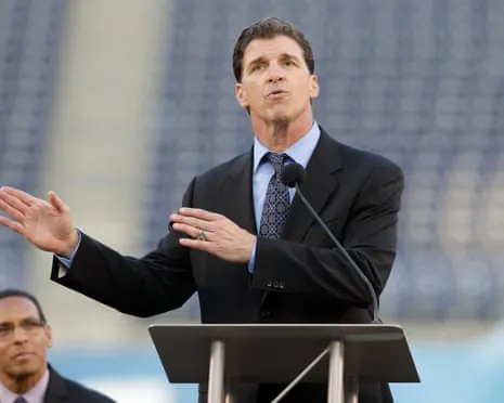 Billy Ray Smith Jr speaks at a San Diego Chargers event in 2012.