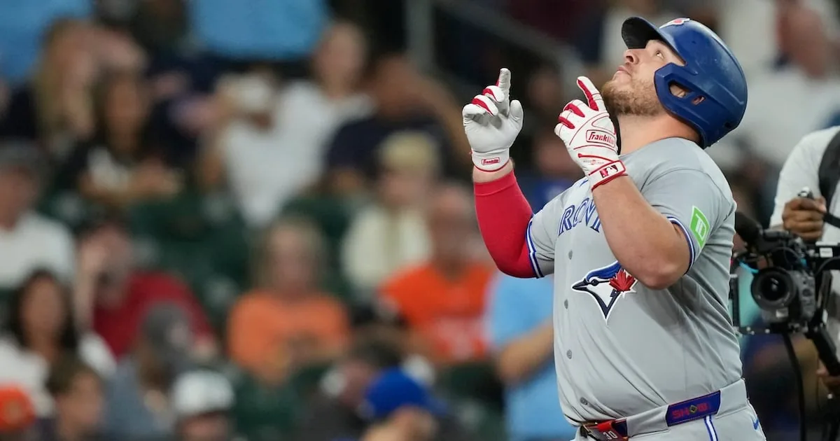 Ernie Clement’s 10th-inning, two-run homer lifts Toronto Blue Jays past Houston Astros